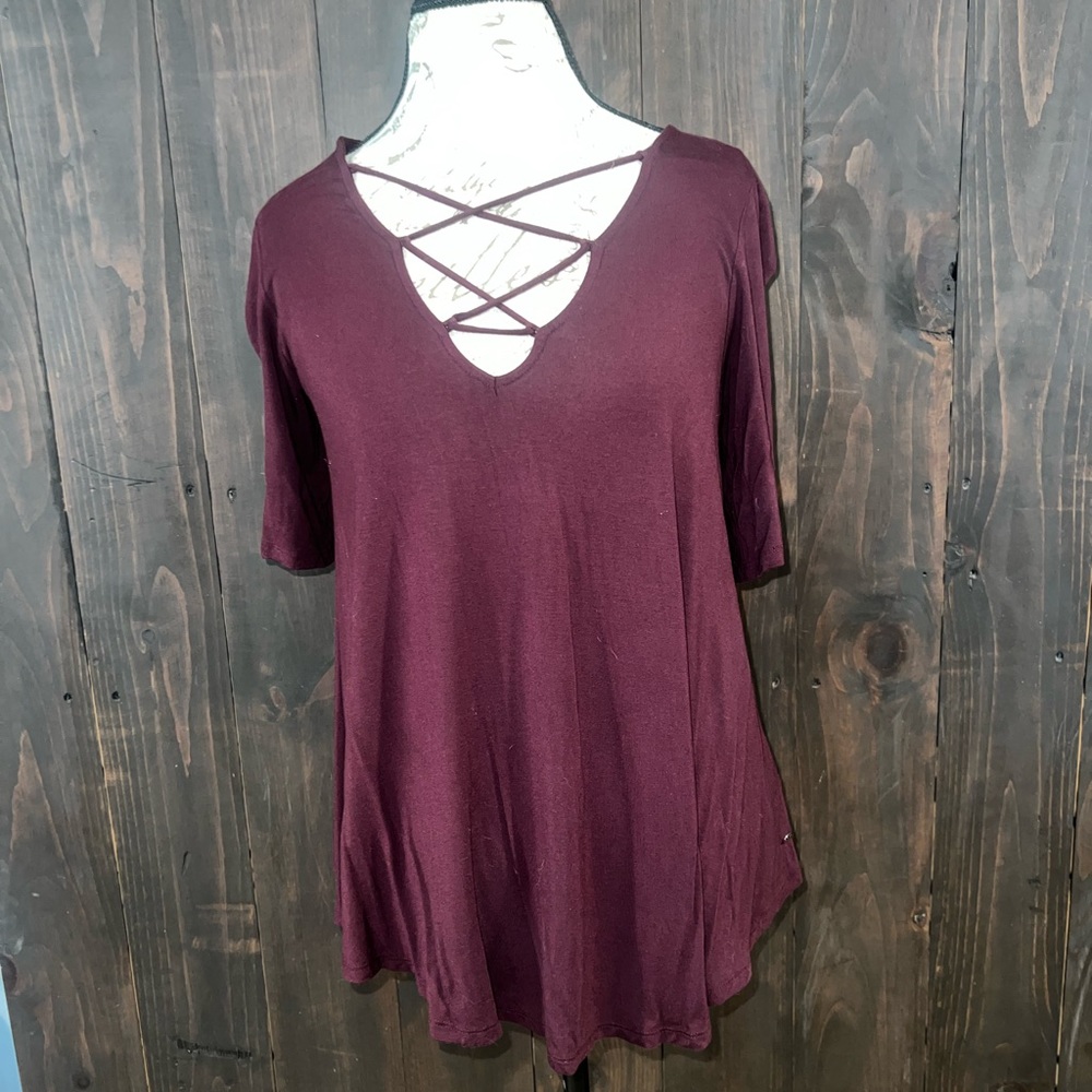 American Eagle soft & sexy high low tee